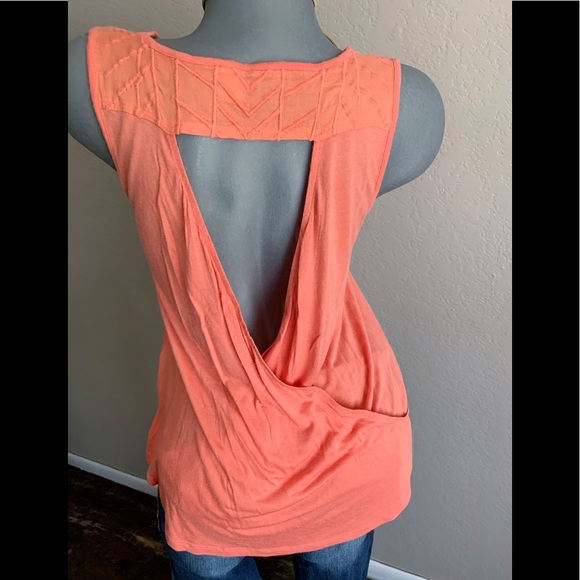 Element Top - Picture 4 of 11